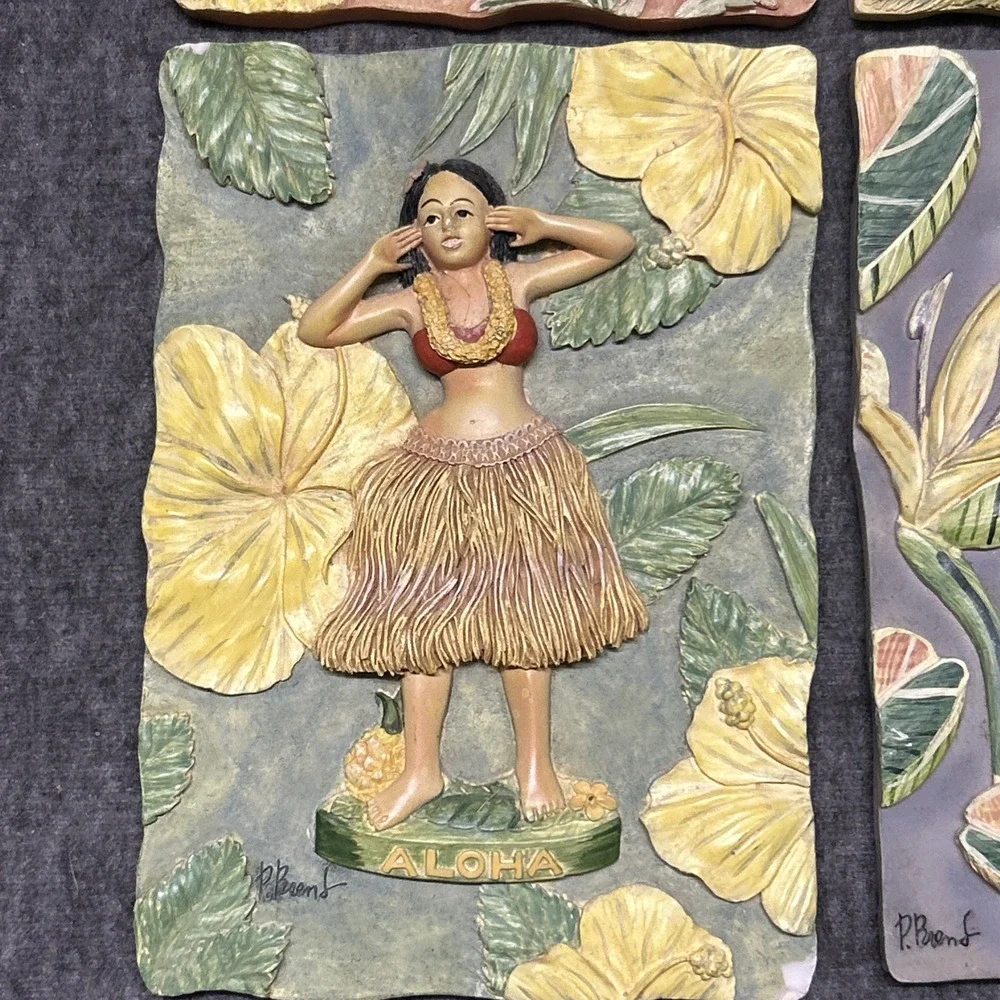 4 Vtg ALOHA Wall Plaque 3D Hula Woman & Ukulele‎ Hawaii 4.5